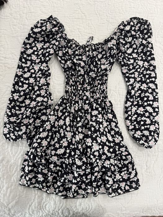 Рокля Евис на цветя