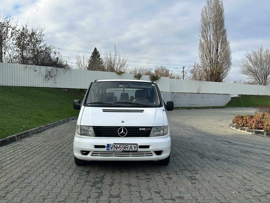 Mercedes Vito 2.2 CDI 8 Locuri