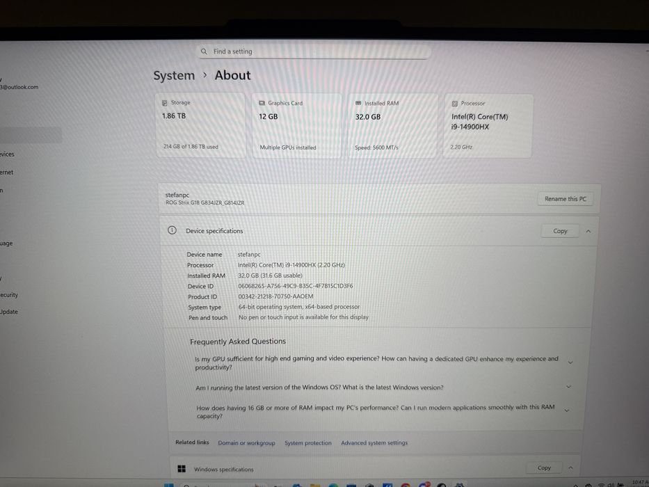 ASUS ROG Strix G18 G814 18” i9-14900HX 2.2GHz RTX4080 32GB RAM 240Hz