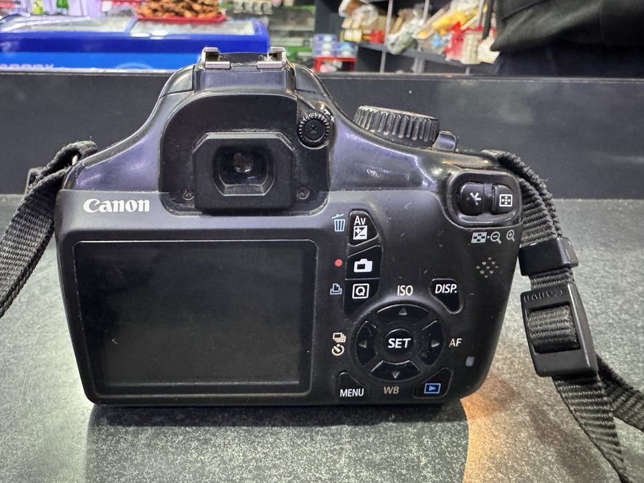 Фотоаппарат Canon D 1100