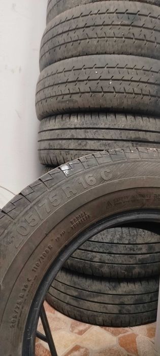 Vand anvelope de iarna 205/75/R16 C