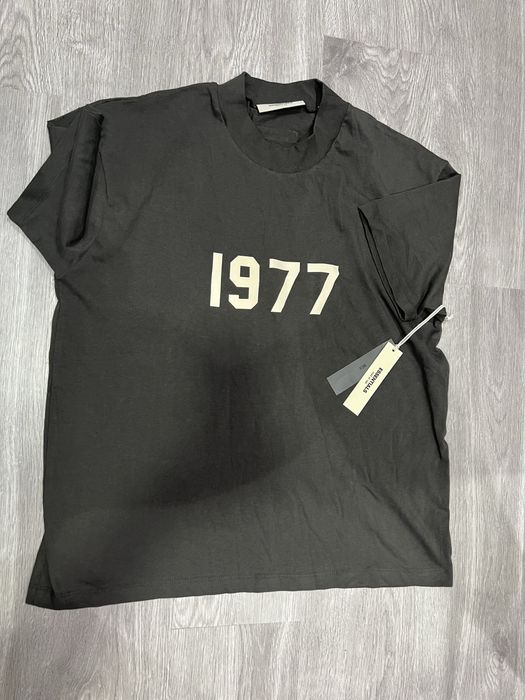 Tricou/T-Shirt Fear Of God Essentials 1977