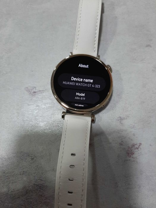 Смарт часовник HUAWEI WATCH GT 4 , 41 MM, НОВ