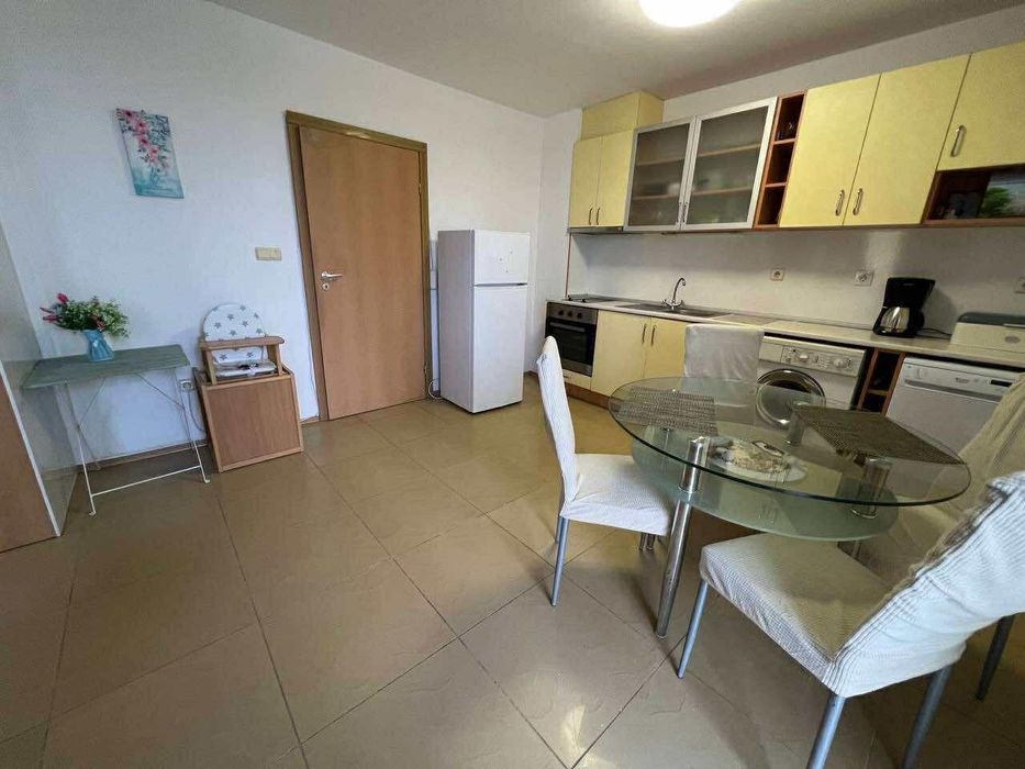 Двустаен апартамент, под наем, Св.Св. Константин и Елена