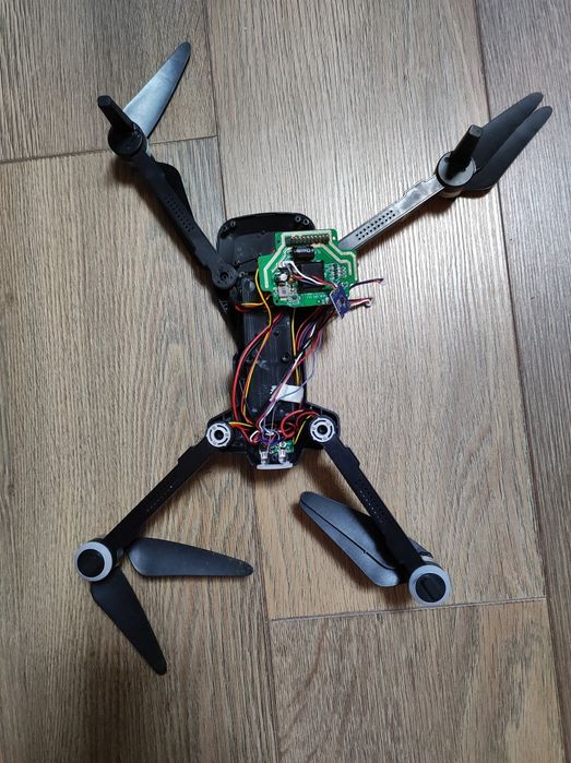 Dezmembrez drona Vizuo Zen k1