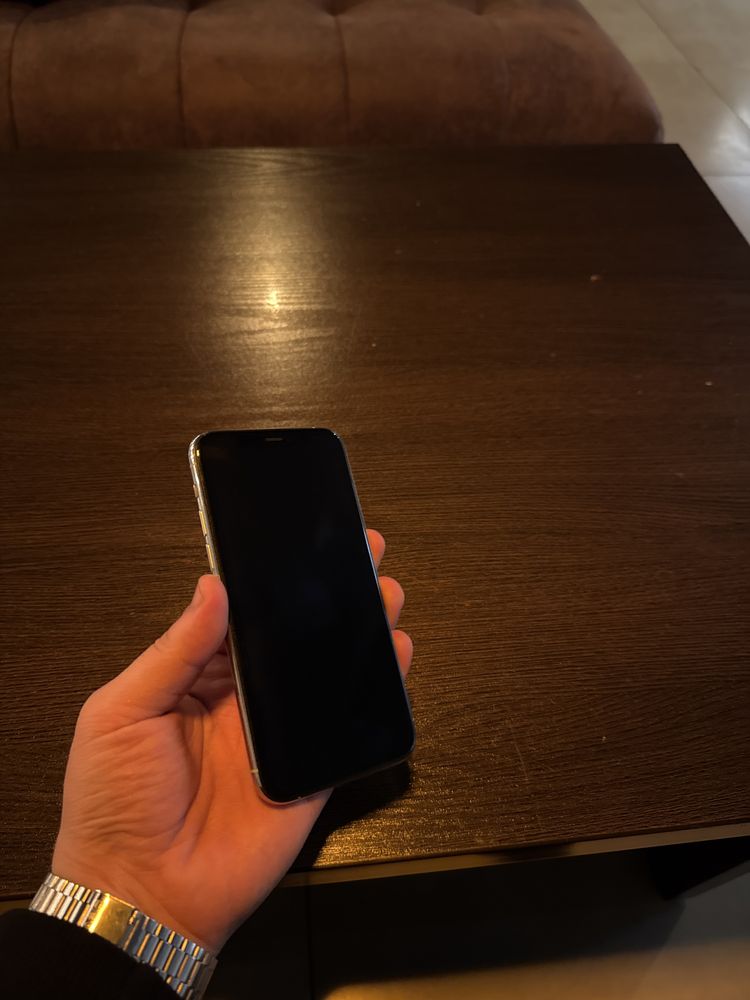 Iphone 11pro yaxshi