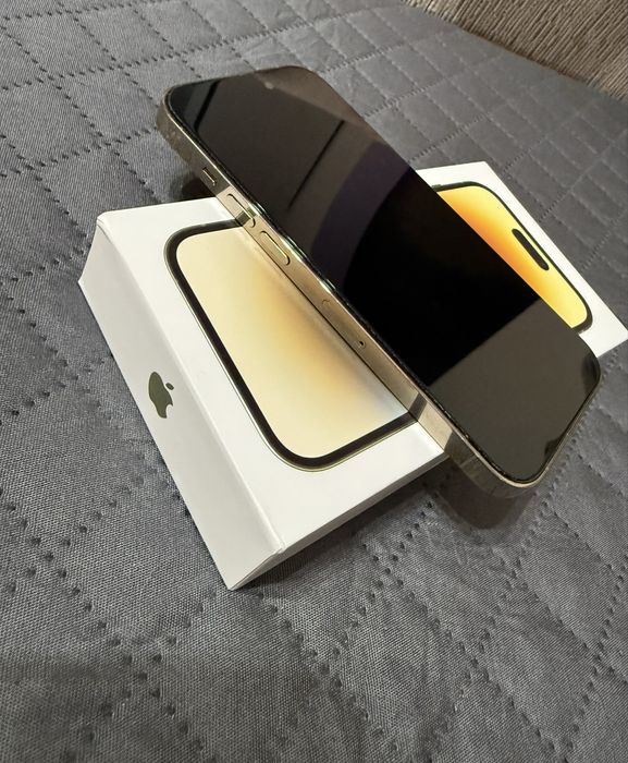 Vand iPhone 14 pro Gold - stare impecabila
