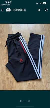 Pantaloni Adidas barbati