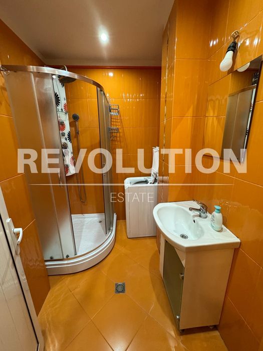 Дава се под наем Тристаен апартамент в Пловдив, Център - 90 кв.м за 350 € - Снимка #8