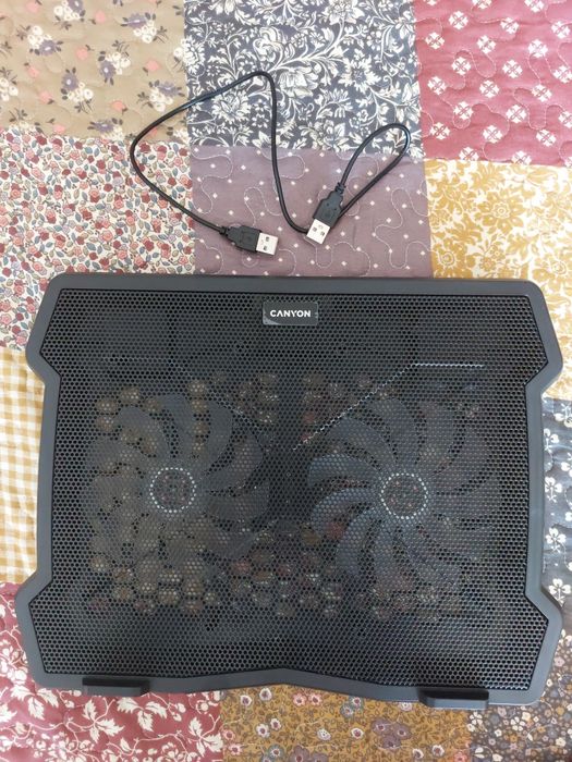 Охладителна подложка за лаптоп Canyon