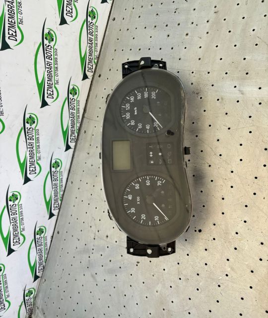 Ceasuri bord Dacia Logan prima generatie (facelift)