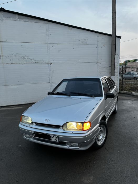 Продам машину ваз 2114