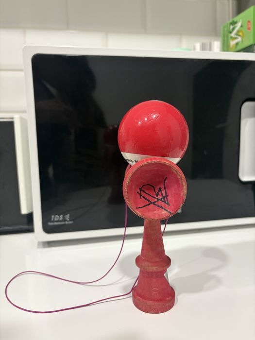 Kendama Pop Krom semnata