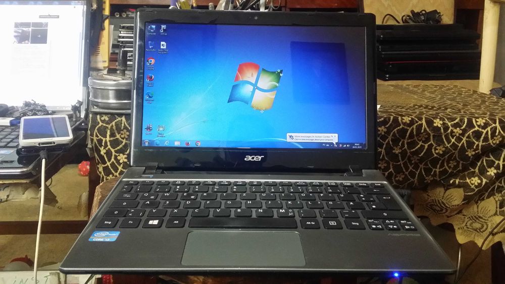 Laptopuri instalate,bune si ieftine, intregi si  perfecte