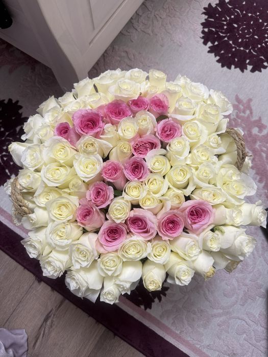 Букет в кашпо.