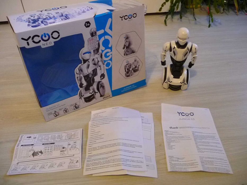 Робот - Silverlit Junior 1.0