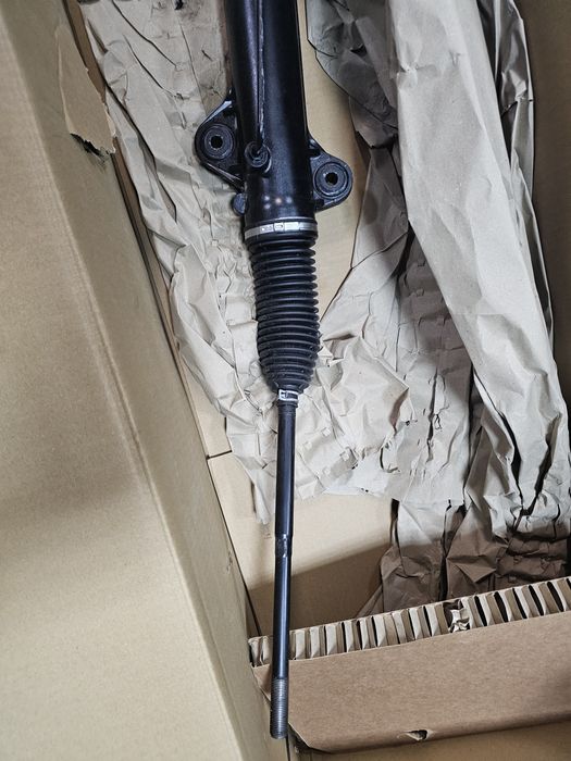 Кормилна рейка - НОВА(неупотребявана) - Mercedes Sprinter, VW Crafter