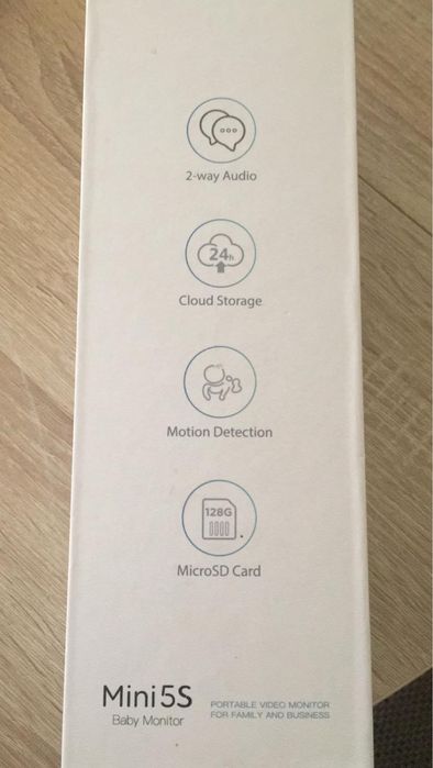 Camera supraveghere bebe