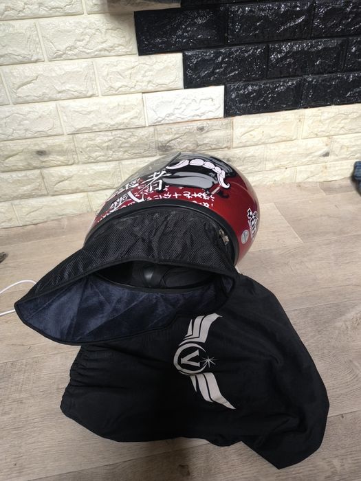 Продам мото шлем