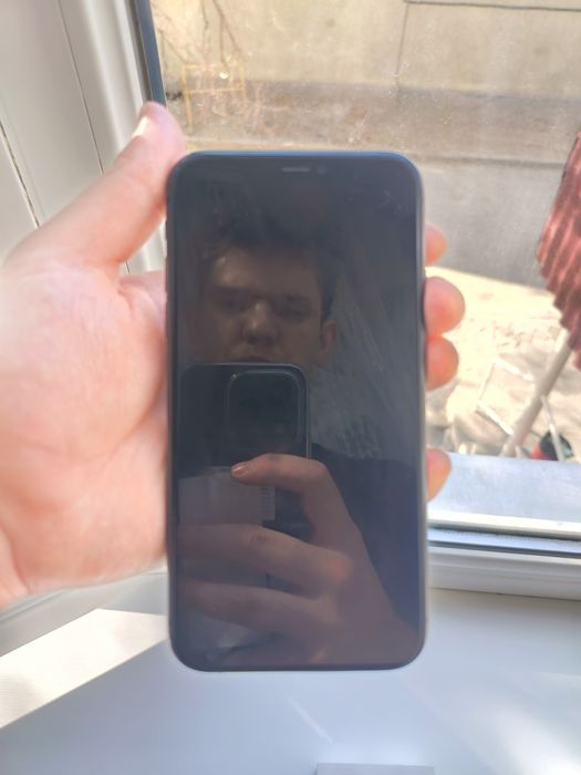 IPhone 11, Айфон 64 гб