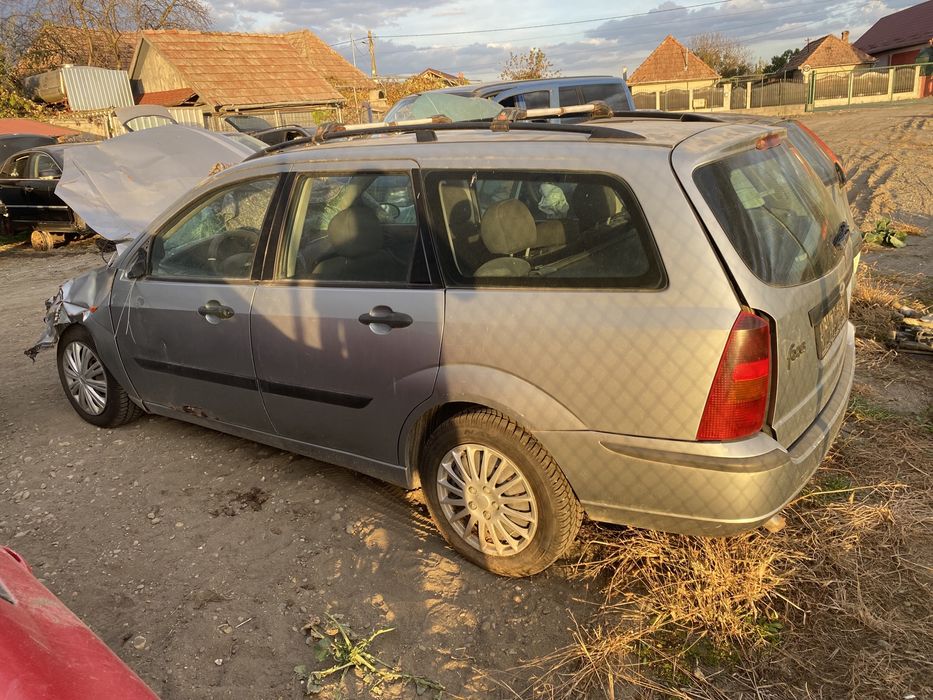 Piese ford focus 1 an 2001 motor 1.8 tddi.pompa injectie motor turbo