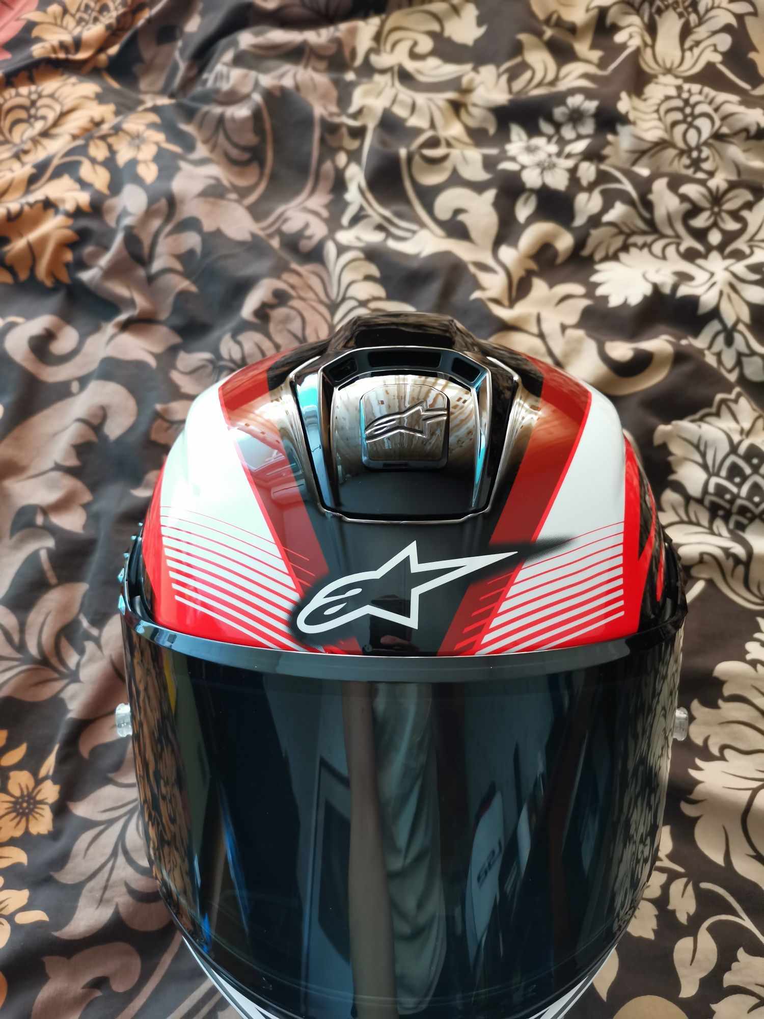 Каска за мотор Alpinestars Supertech R10