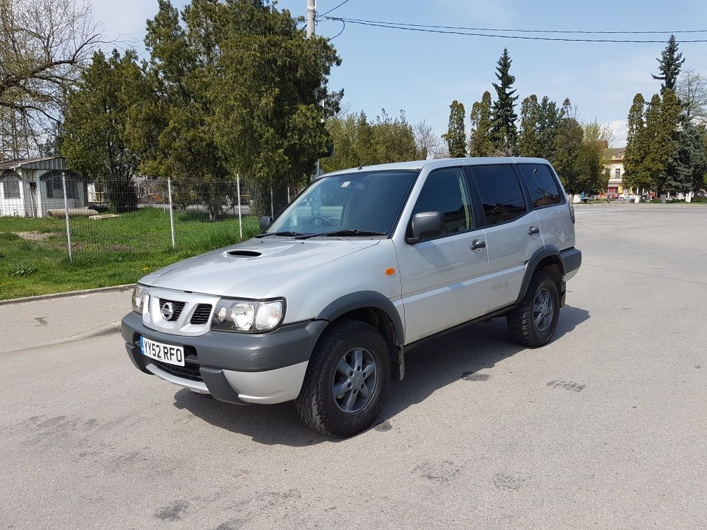 Piese Nissan Terrano 2