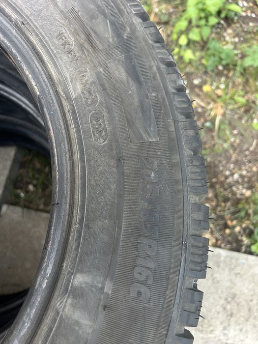 Зимни гуми за бус 205/65 R16 C MISHELIN DOT 20/24