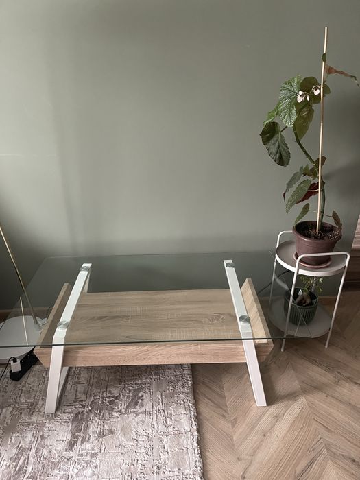 Masuta sticla living