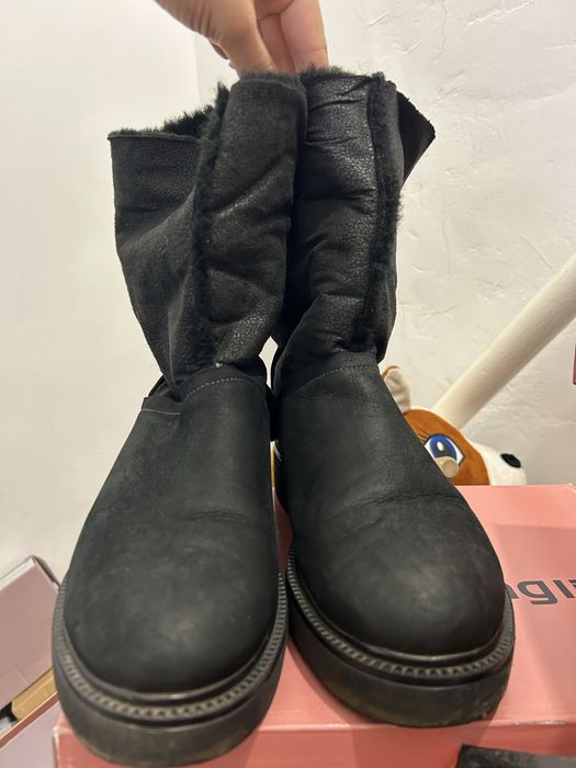 Продам зимнюю обувь