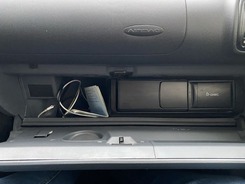 Vand consola 2 din Seat Leon 1m