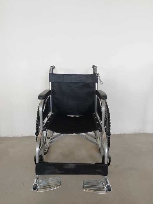 Инвалидная коляска – лёгкая, удобная и прочная (до 130 кг)