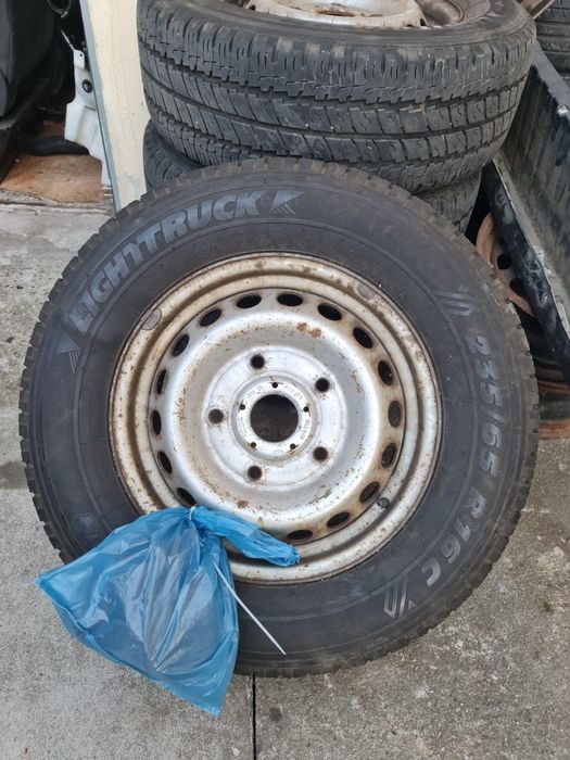 235/65/16C light truck