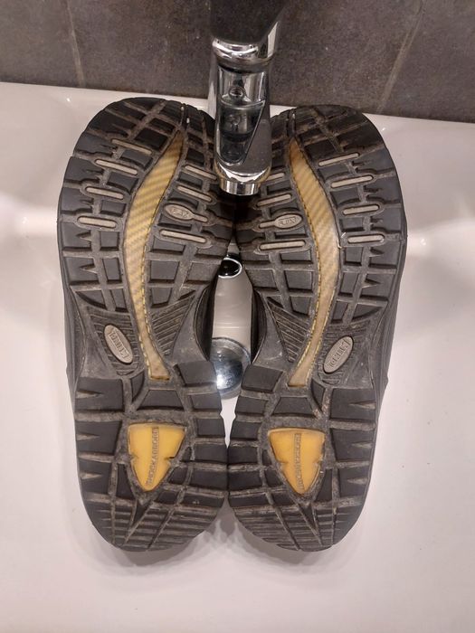 Продавам мъжки обувки Mendel 41