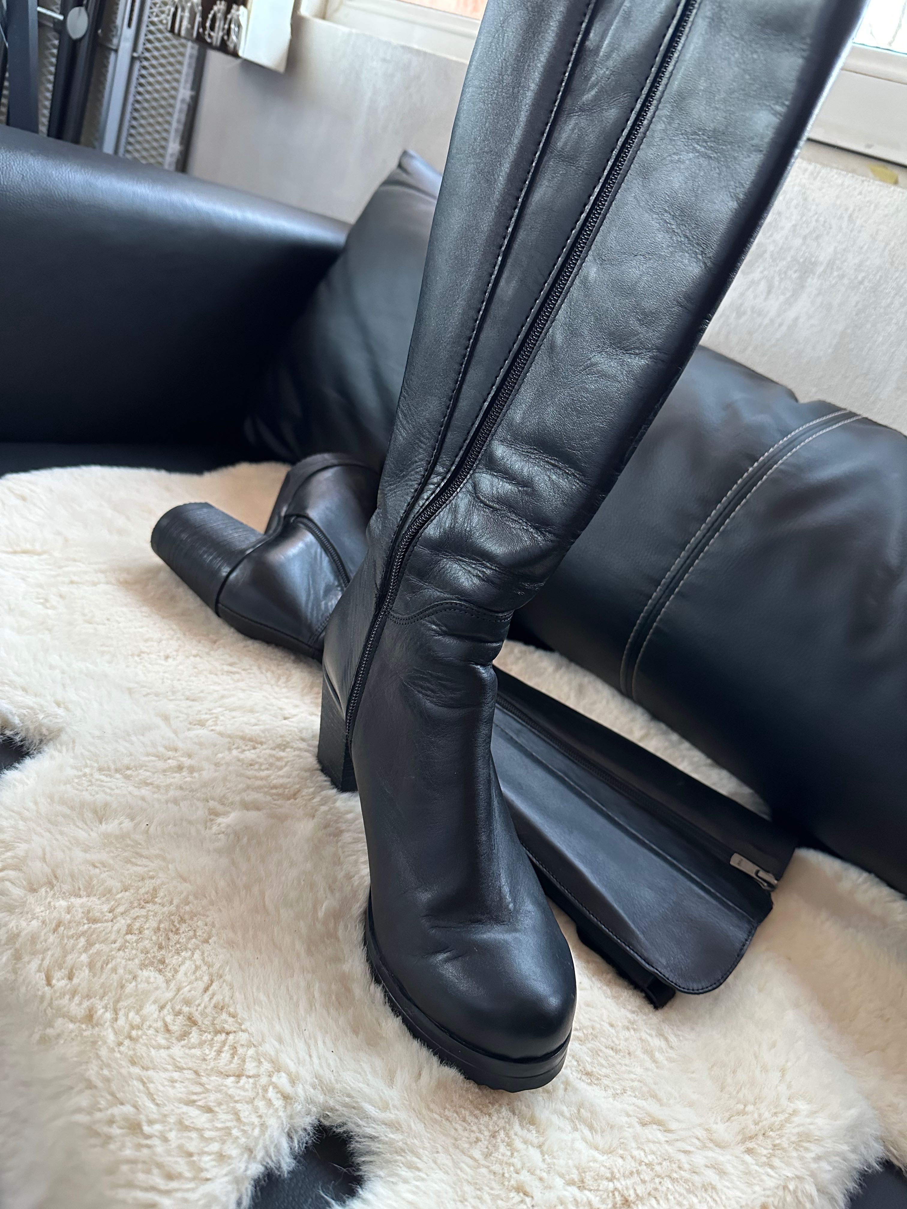 Зимни ботуши от естествена кожа Casadei