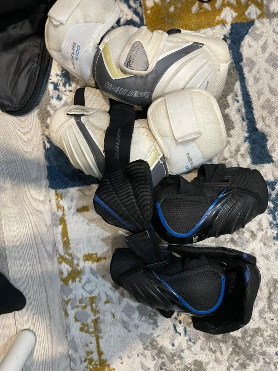 Продам хоккейную форму