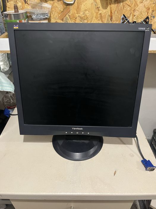 Монитор 19”Viewsonic