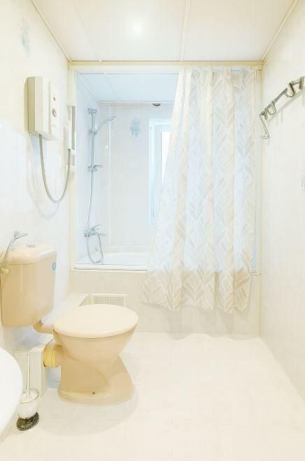 Дава се под наем Двустаен апартамент в Варна, Спортна зала - 67 кв.м за 550 € - Снимка #4