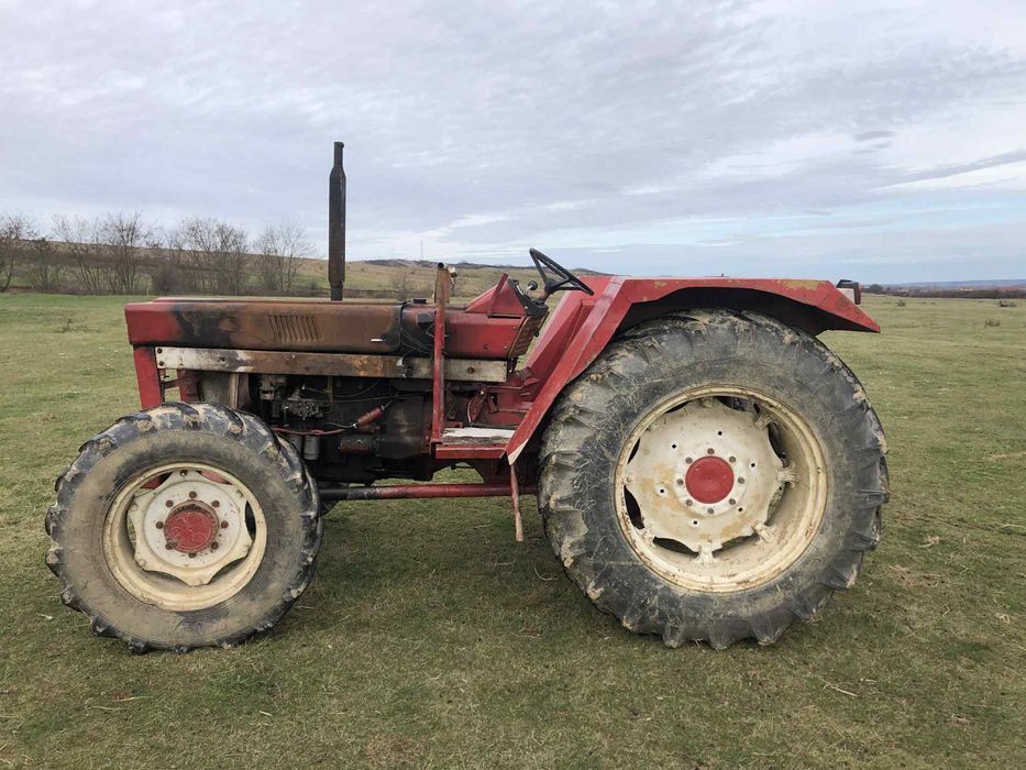 Vand tractor international 844s