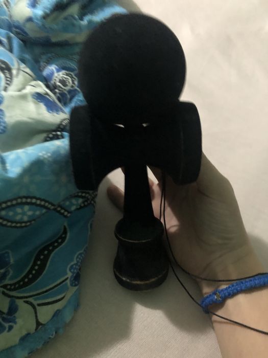 Kendama fuzzy grip fenomenal cititi descrierea