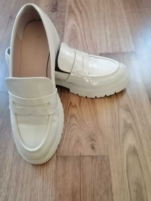 Дамски обувки Лоуфъри