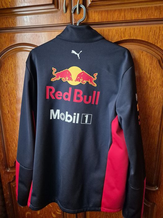 Vând Geacă Puma Redbull  Racing , mărime L , 515 lei