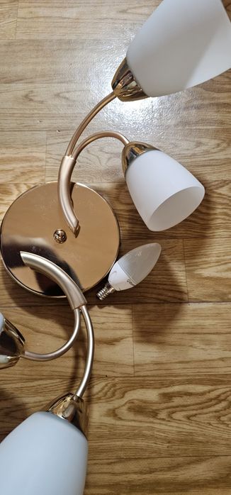 Люстра в комнату