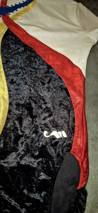 Costum de gimnastica - marime S