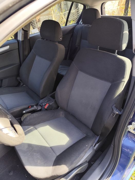 Opel astrat h avariat