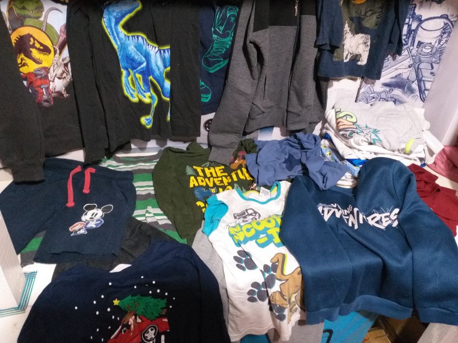 Lot Haine.Baietei Nr100-128 ..30 articole