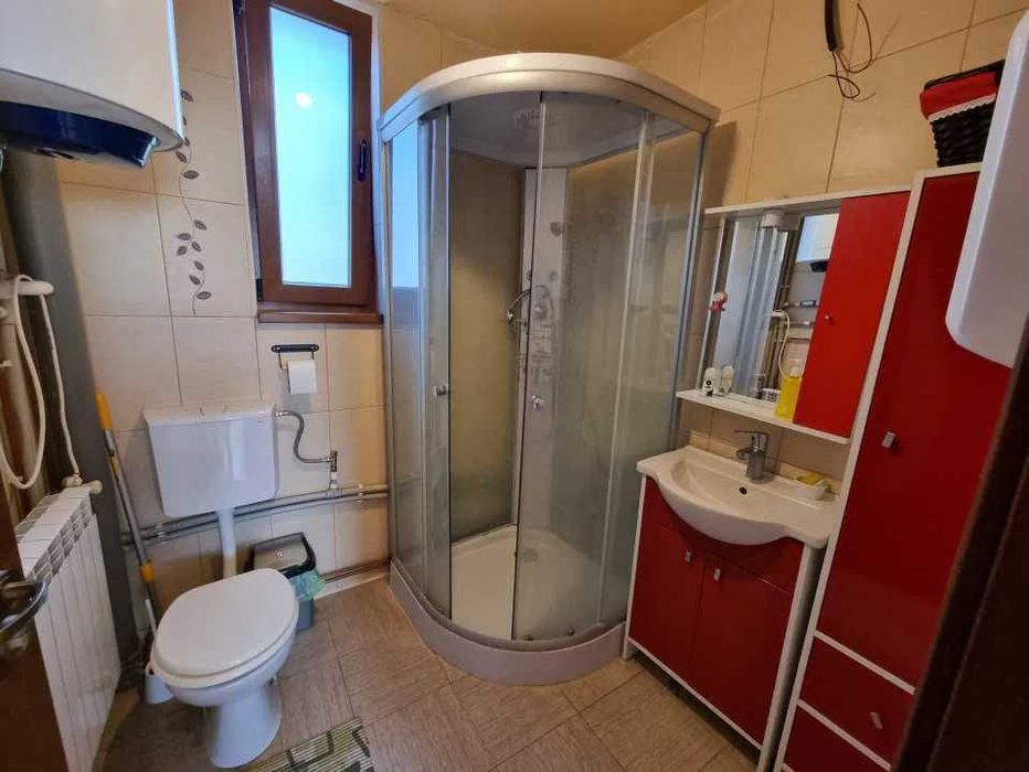 Casa cu 5 camere în Târgșoru Nou, Prahova