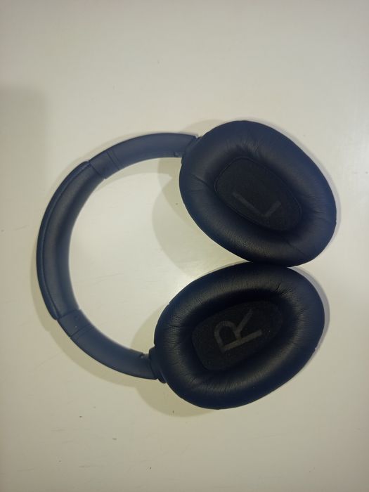 Продам наушники новые