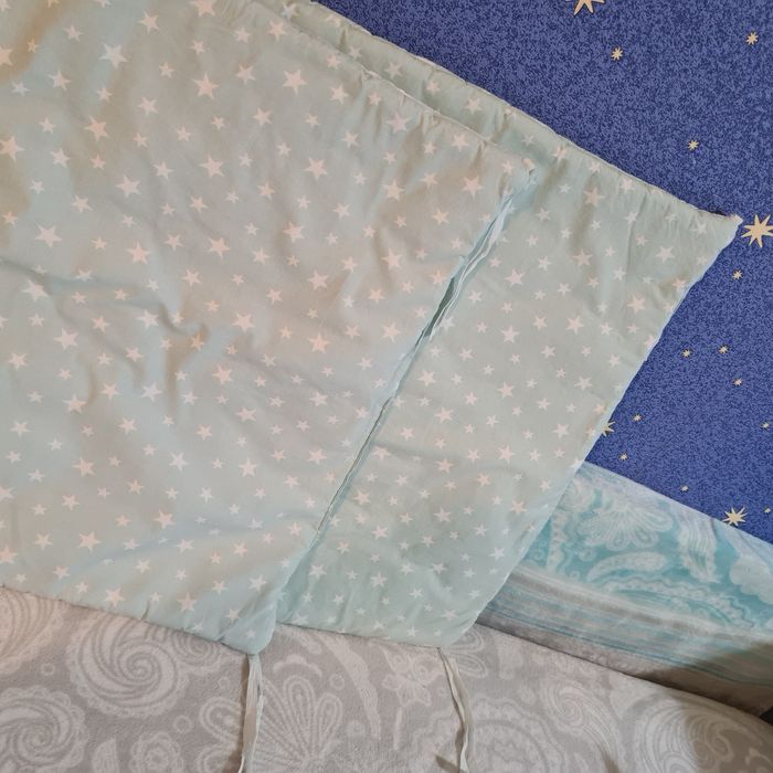 Apărători pătuț bebe verde menta stelute