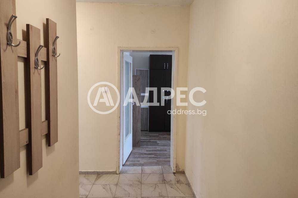 Продава се Тристаен апартамент в Разград, Център - 78 кв.м за 1406 €/кв.м - Снимка #7